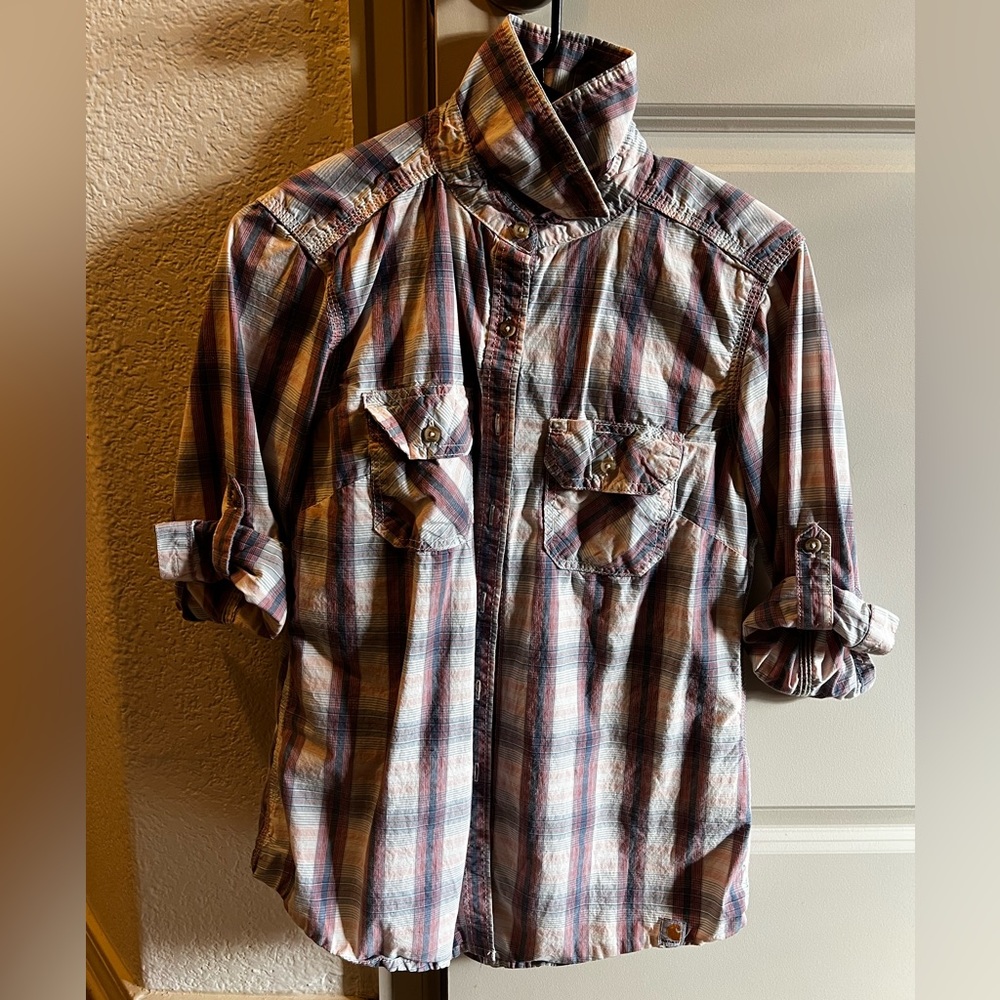 Carhartt short sleeve flannel.